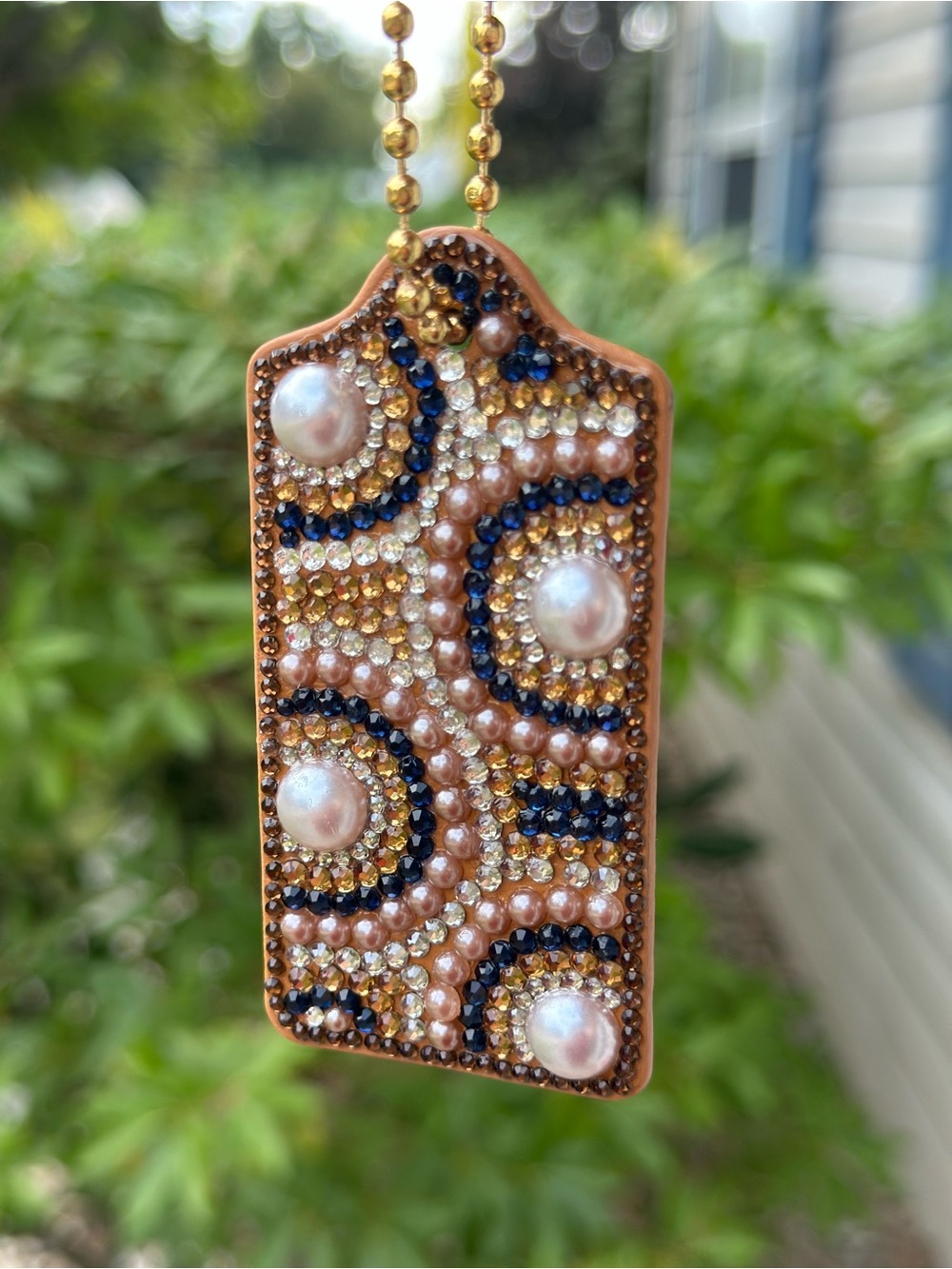 Beads and pearl hang tag bag charm